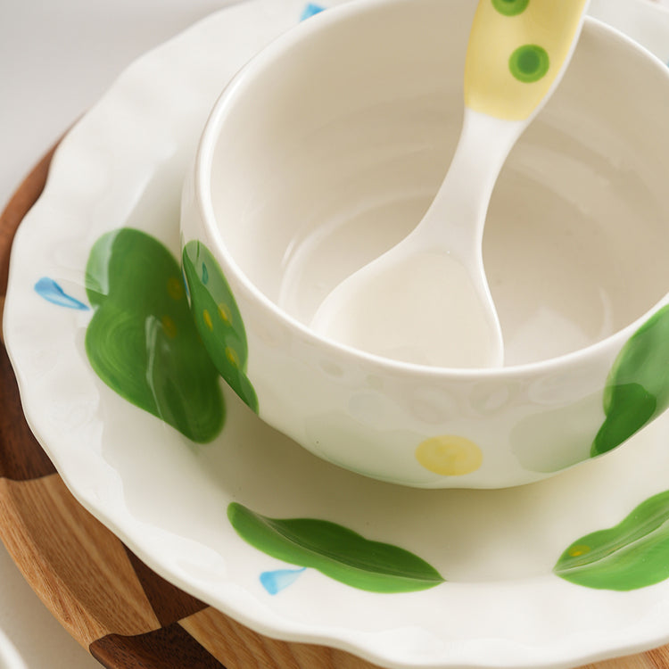 Underglazed Pretty Ceramic Bowls Plates Saucer Set
