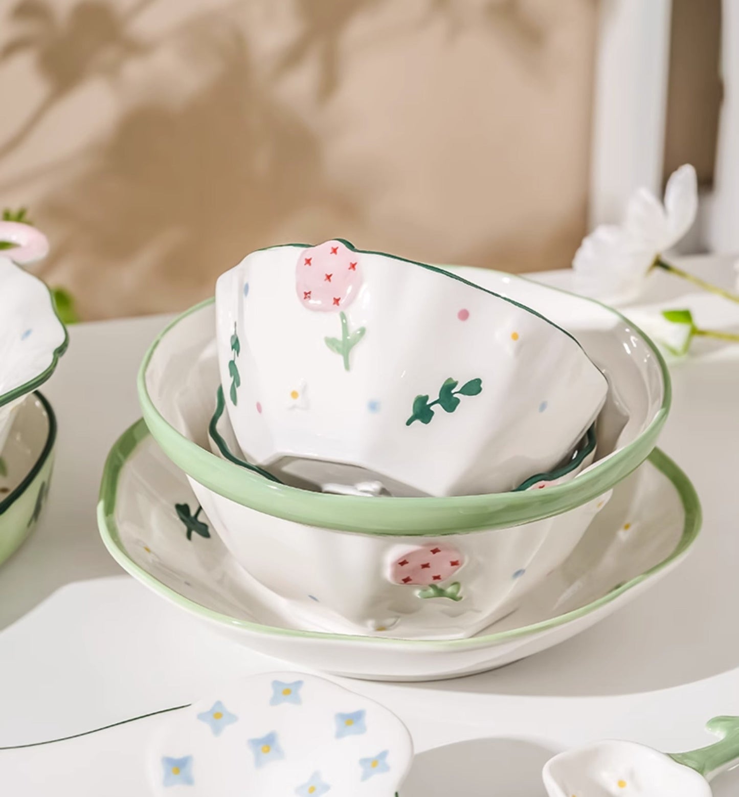 Adorable Floral Ceramic Bowls Plates Spoons Set - PeauleyHome