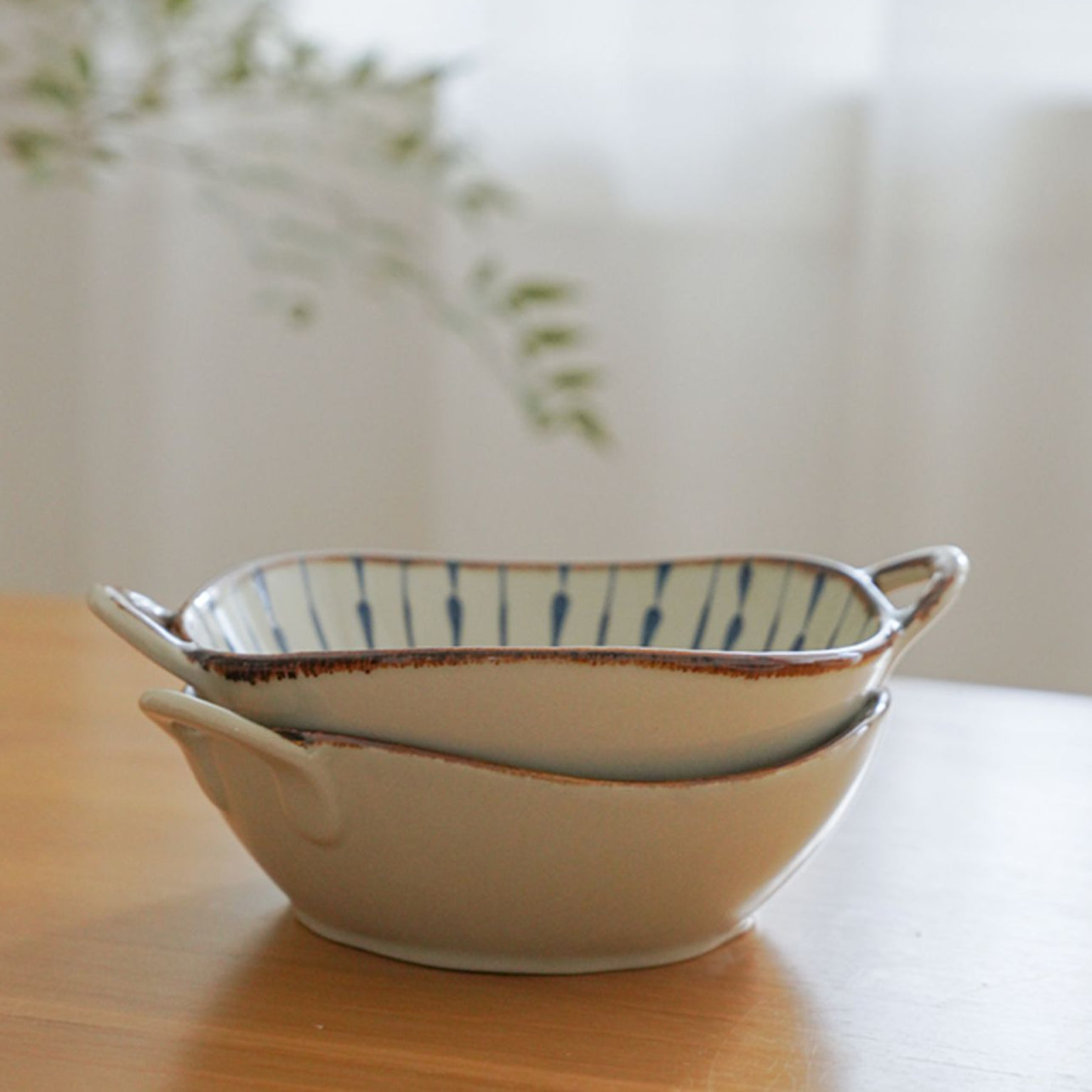 Delicate Japanese Style Ceramic Double-handled Soup Bowl