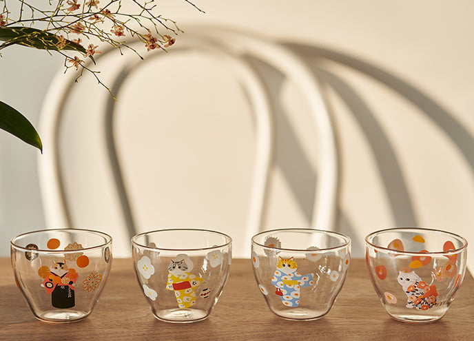 Japanese Style Delicate Glass Tea Cups for Ladies - PeauleyHome