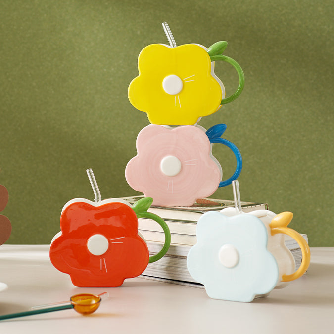 Original Flower-shaped Ceramic Mug with Lid and Straw