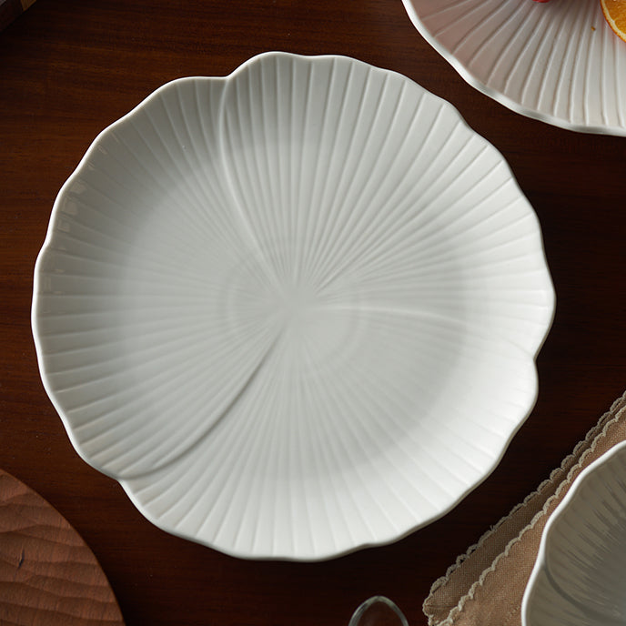 Petal-shaped Ceramic Fruit Plates