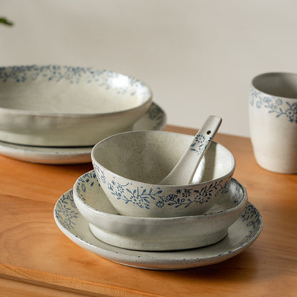 Delicate Chinese Style Ceramic Plates Bowls Cups