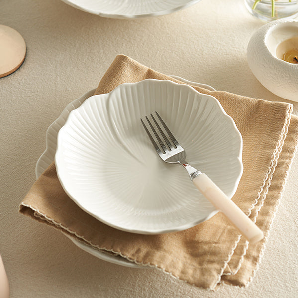 Petal-shaped Ceramic Fruit Plates