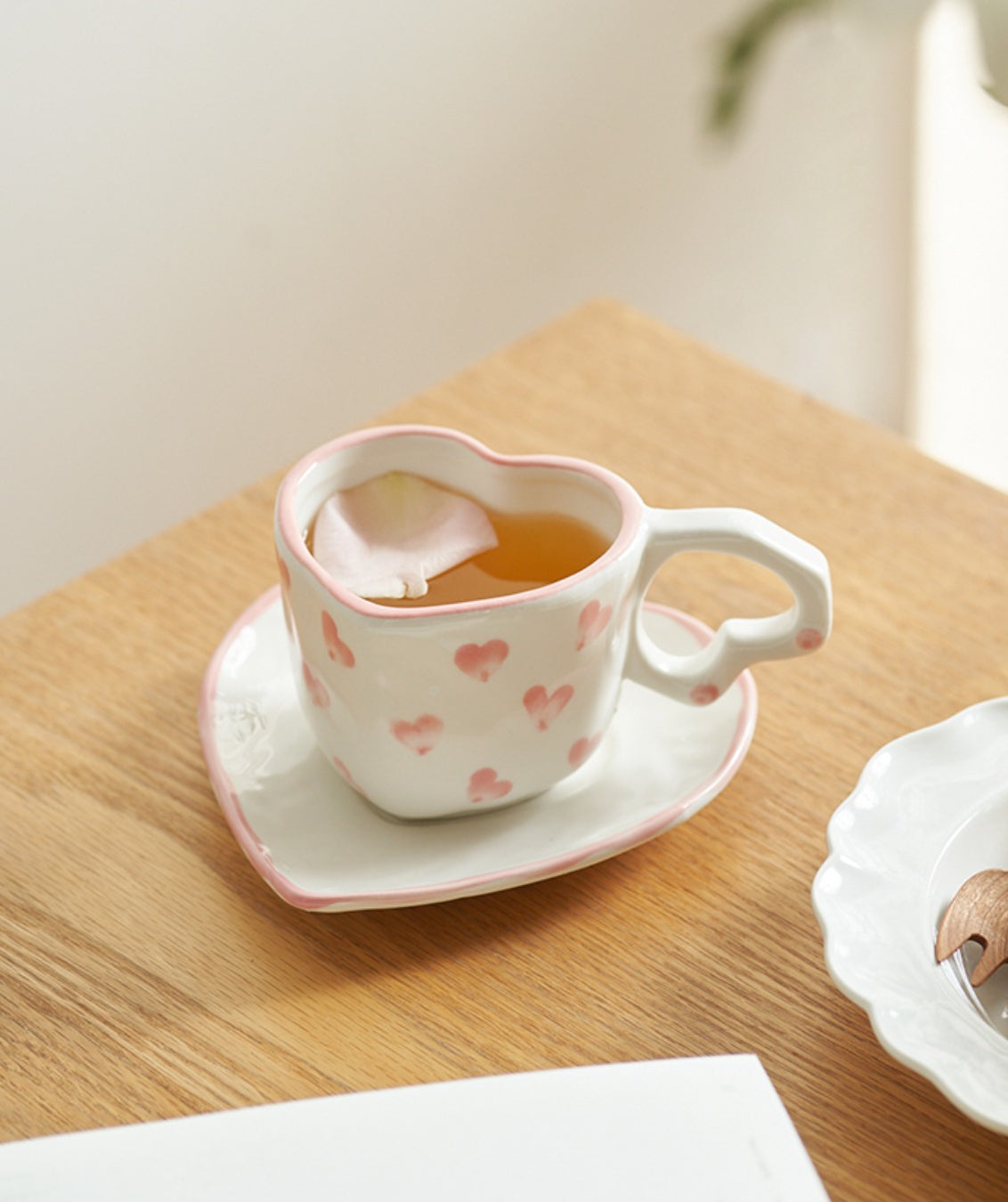 Heart-shaped Coffee Mugs Saucer Set (mug+saucer) - PeauleyHome