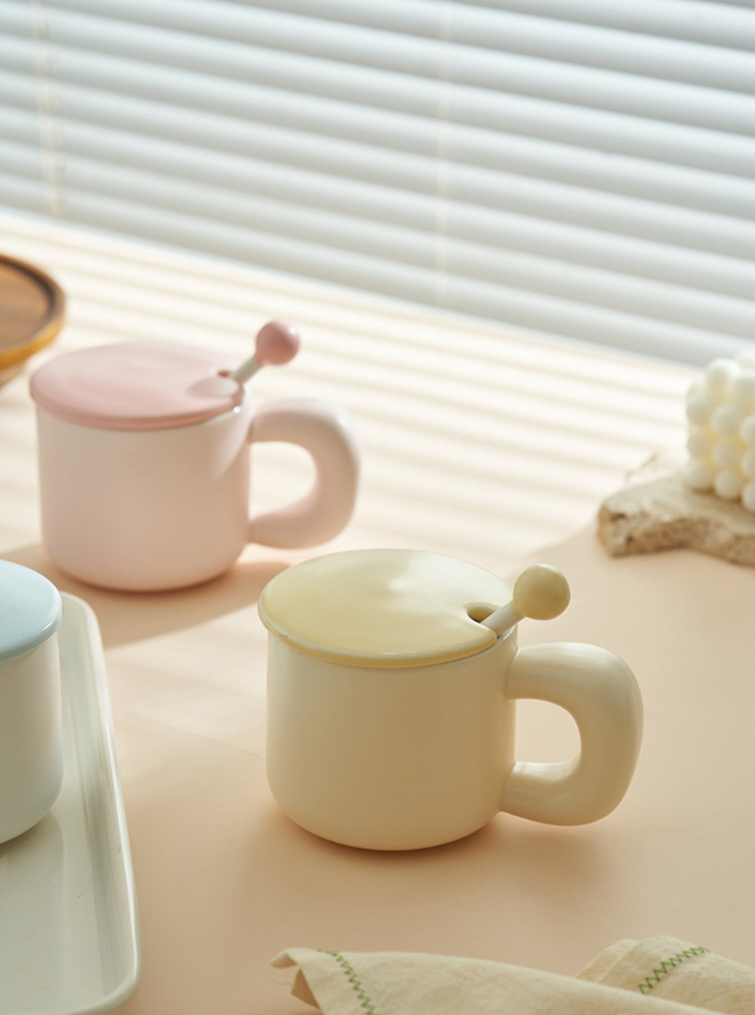 Cute Ceramic Mug with Lids and Spoon for Girls - PeauleyHome