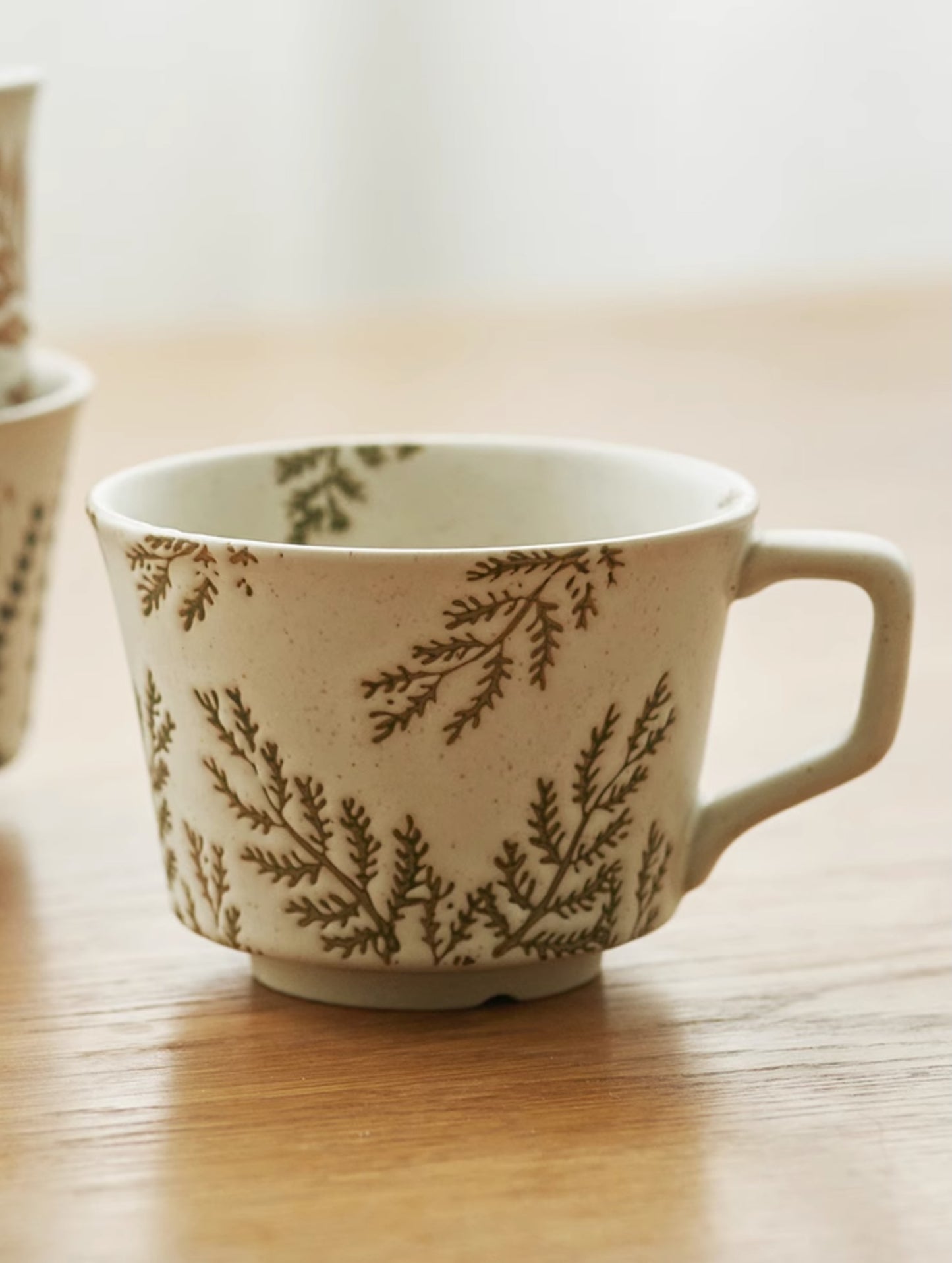 Engraved Floral Vintage Ceramic Coffee Mug - PeauleyHome