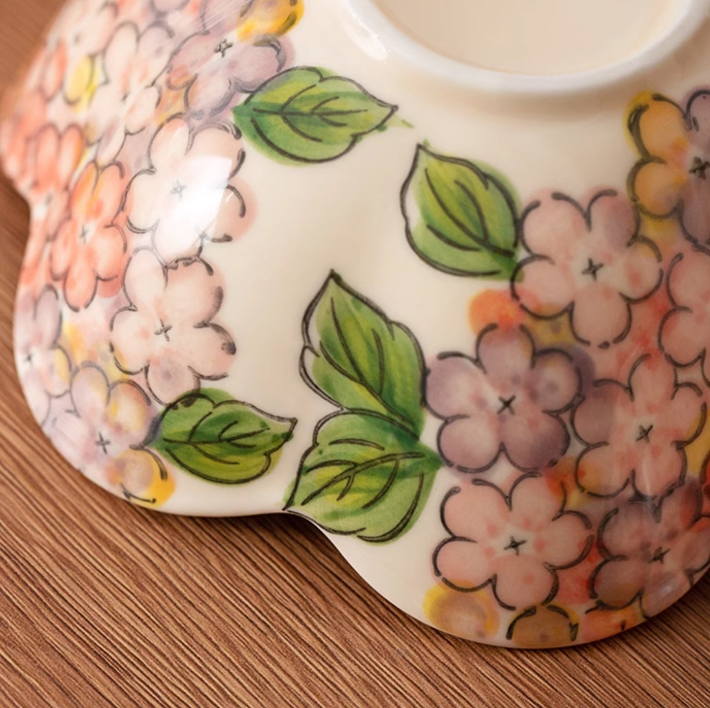 Beautiful Floral Ceramic Bowls Petal Plates - PeauleyHome