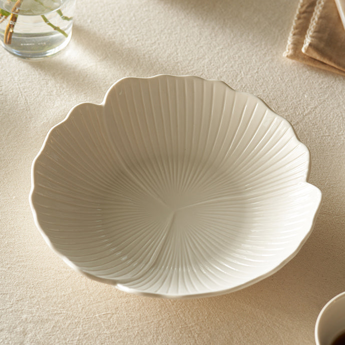 Petal-shaped Ceramic Fruit Plates