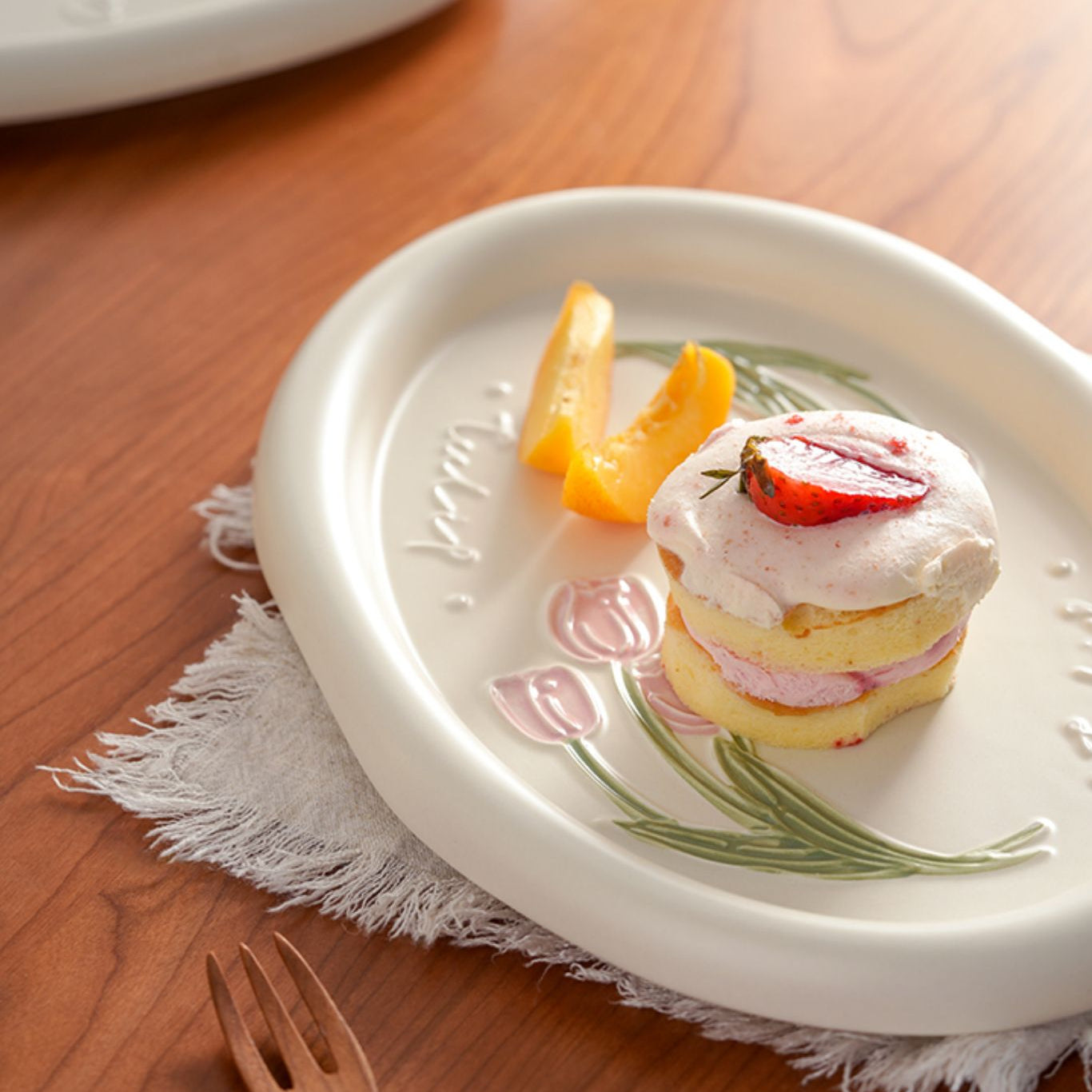 Beautiful Tulips-themed Ceramic Ceremonial Breakfast Plates