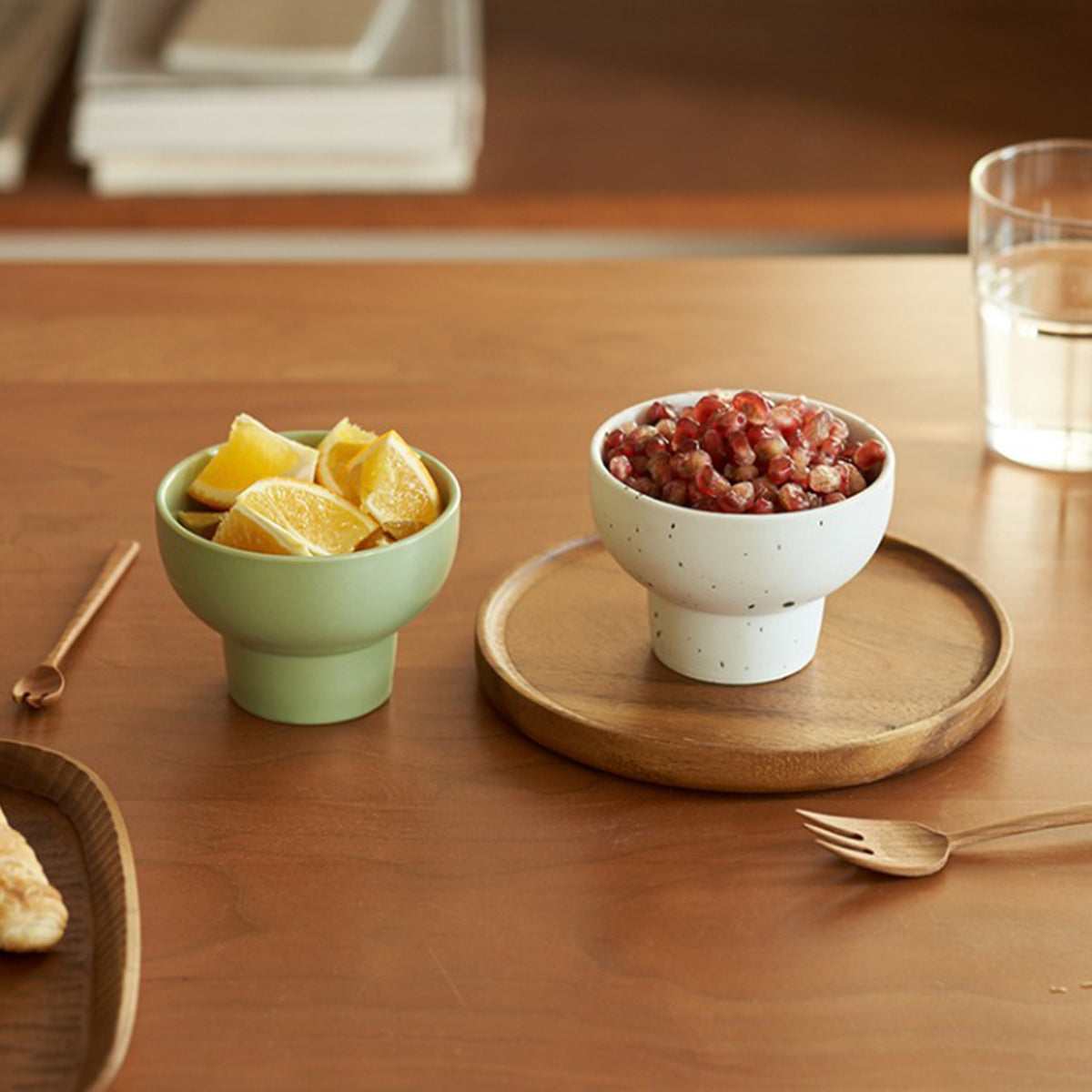 Original Standing Bowl for Salad or Fruits