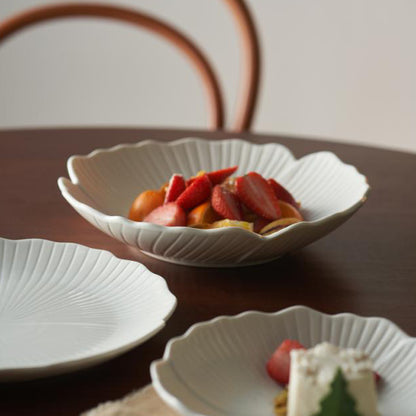 Petal-shaped Ceramic Fruit Plates