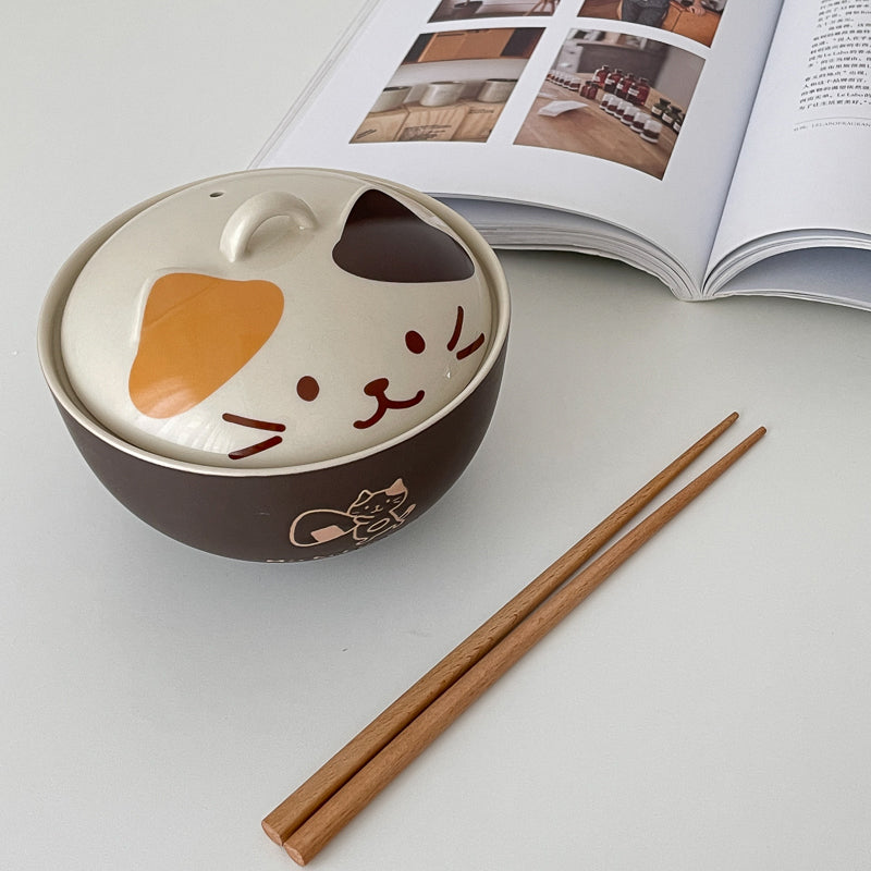 Japanese Style Ceramic Bowls with Kitty Lids - PeauleyHome