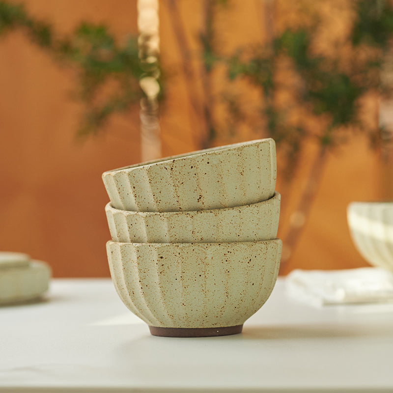 Vintage Crude Pottery Ceramic Rice Bowls Trays - PeauleyHome