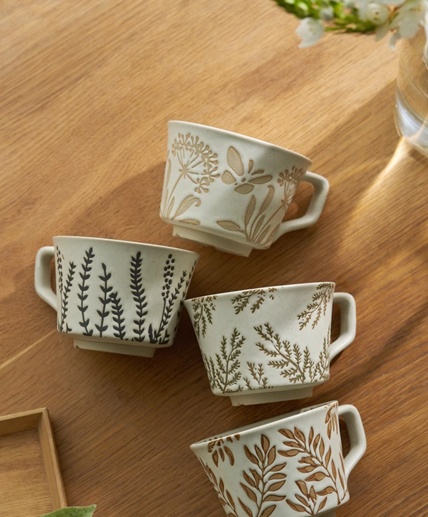 Engraved Floral Vintage Ceramic Coffee Mug - PeauleyHome