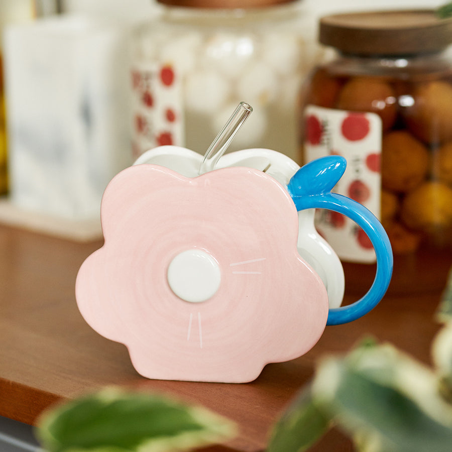 Original Flower-shaped Ceramic Mug with Lid and Straw