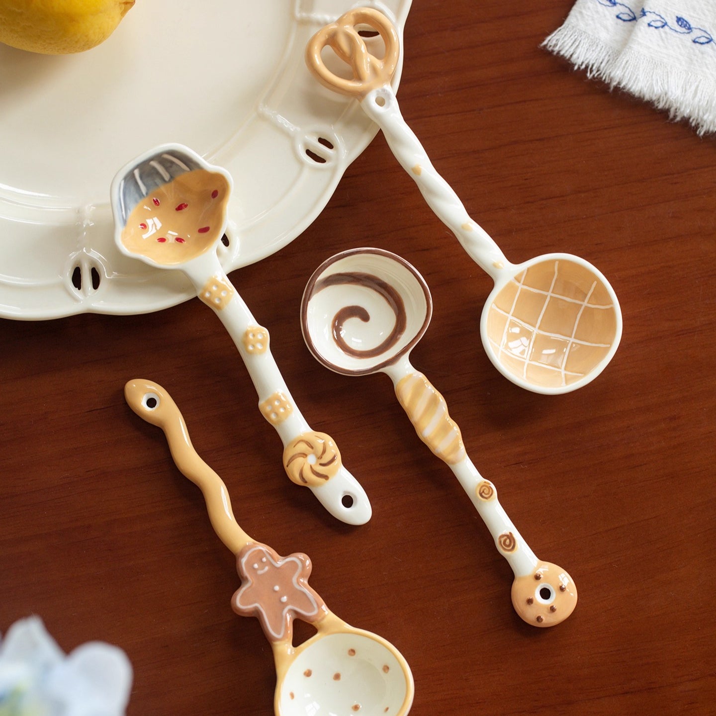 Japanese-style Ceramic Long-handled Soup Spoon