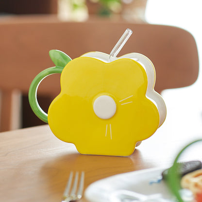 Original Flower-shaped Ceramic Mug with Lid and Straw