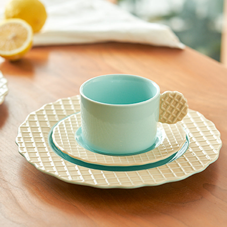 Original Waffle -themed Ceramic Coffee Mug Plate Set