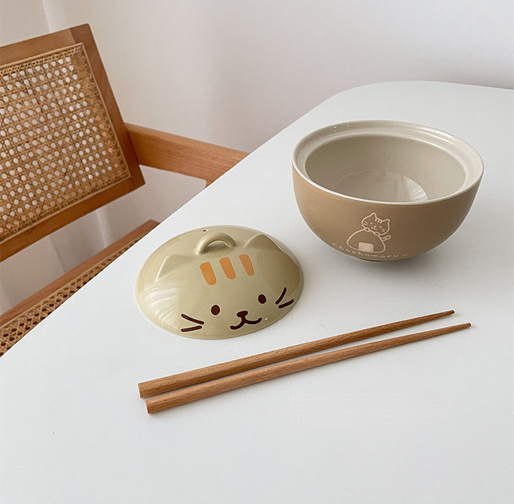 Japanese Style Ceramic Bowls with Kitty Lids - PeauleyHome