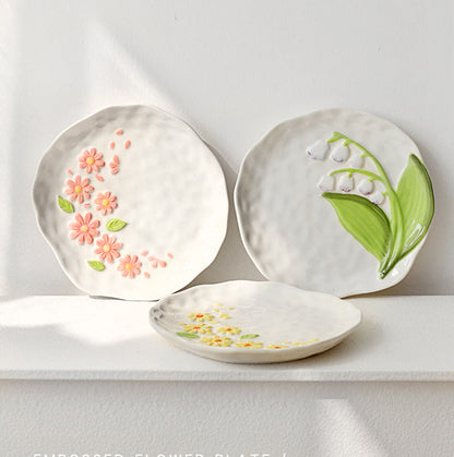 Handmade Daisies Breakfast Plate Cute Home Ceramic Cake Dessert Plates - PeauleyHome