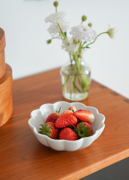 White Ceramic Lace Plate Dinner Fancy Bowls and Platters for Home - PeauleyHome