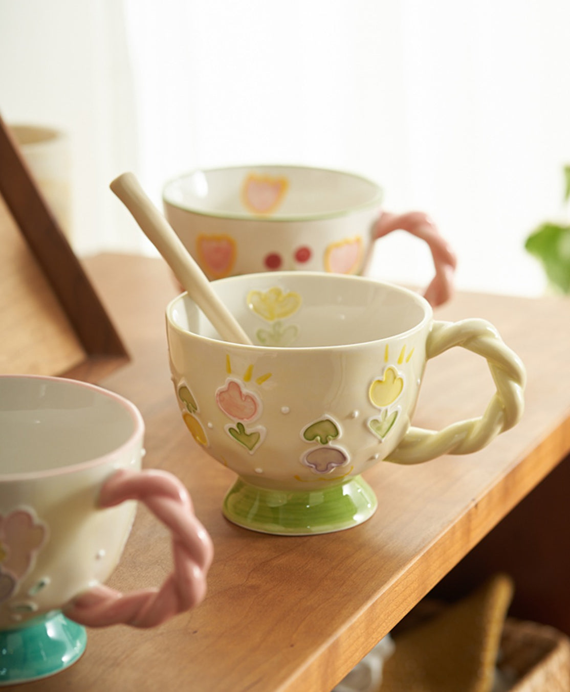 Beautiful Hand-painted Floral Ceramic Mugs - PeauleyHome