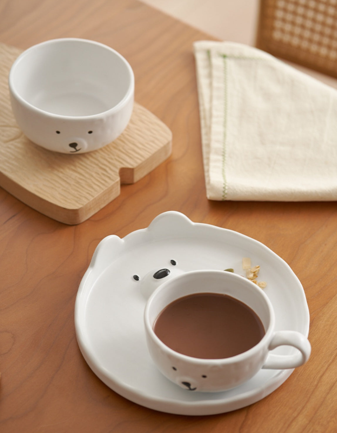 Lovely White Bear Ceramic Plates Bowls for Breakfast - PeauleyHome