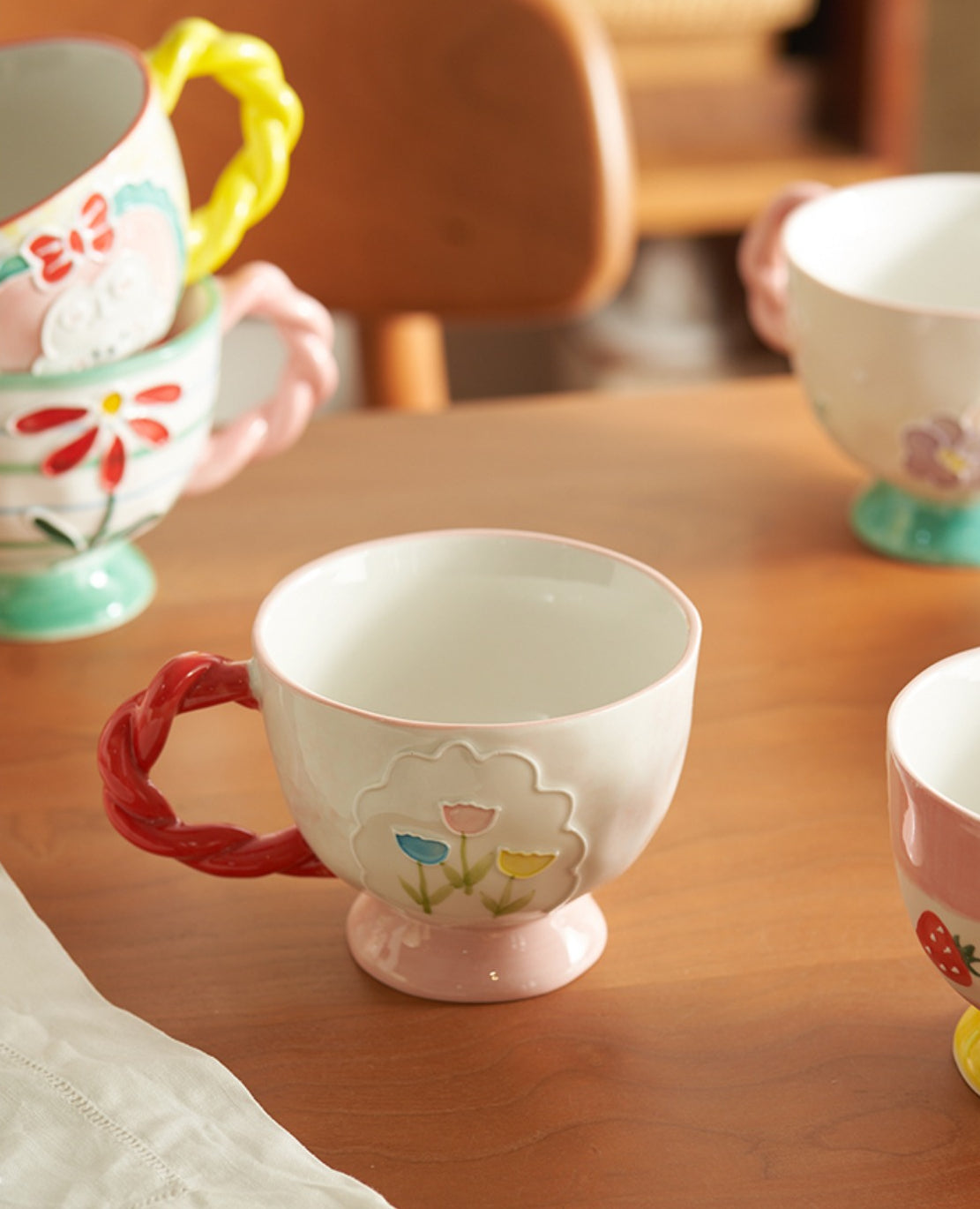 Beautiful Hand-painted Floral Ceramic Mugs - PeauleyHome