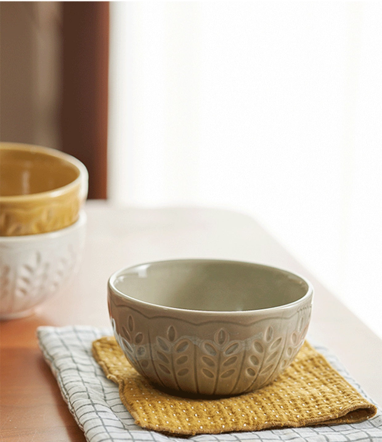 Nordic Vintage Engraved Floral Ceramic Bowls - PeauleyHome